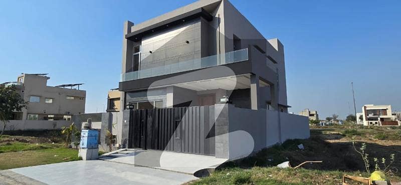 10 Marla Lavish Bungalow On Top Location For Sale In DHA Phase 7 Lahore 10 Marla Lavish Bungalow On Top Location For Sale In DHA Phase 7 Lahore