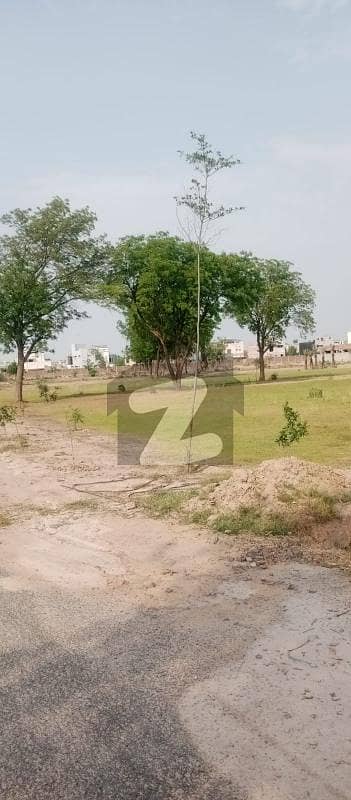 گورنمنٹ آفیسرز ہاؤسنگ سوسائٹی ۔ بلاک ڈی گورنمنٹ آفیسرز کوآپریٹیو ہاؤسنگ سوسائٹی,لاہور میں 1 کنال رہائشی پلاٹ 50.0 لاکھ میں برائے فروخت۔ گورنمنٹ آفیسرز ہاؤسنگ سوسائٹی ۔ بلاک ڈی گورنمنٹ آفیسرز کوآپریٹیو ہاؤسنگ سوسائٹی,لاہور میں 1 کنال رہائشی پلاٹ 50.0 لاکھ میں برائے فروخت۔