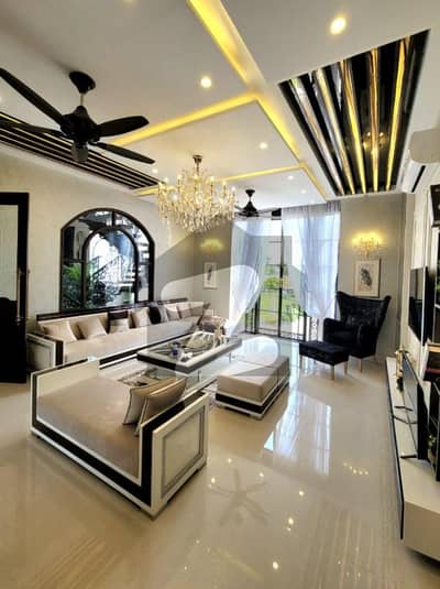 3 Beds 1 Kanal Prime Location Upper Portion For Rent In Block S DHA Phase 8 Lahore.