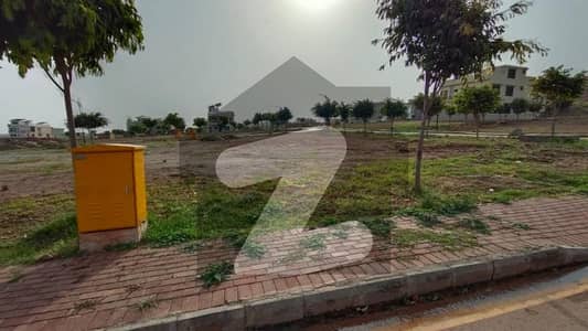 بحریہ انکلیو - سیکٹر ایم بحریہ انکلیو,بحریہ ٹاؤن,اسلام آباد میں 10 مرلہ رہائشی پلاٹ 1.35 کروڑ میں برائے فروخت۔ بحریہ انکلیو - سیکٹر ایم بحریہ انکلیو,بحریہ ٹاؤن,اسلام آباد میں 10 مرلہ رہائشی پلاٹ 1.35 کروڑ میں برائے فروخت۔