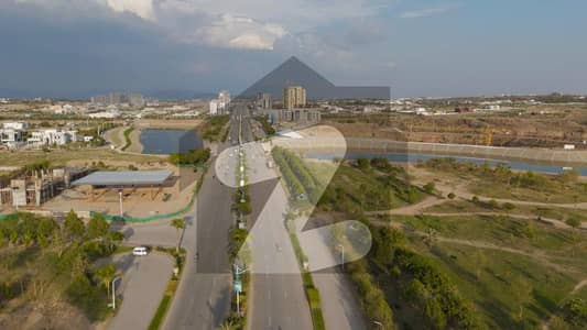 5 kanal developed plot for sale in block-A Gulberg Greens