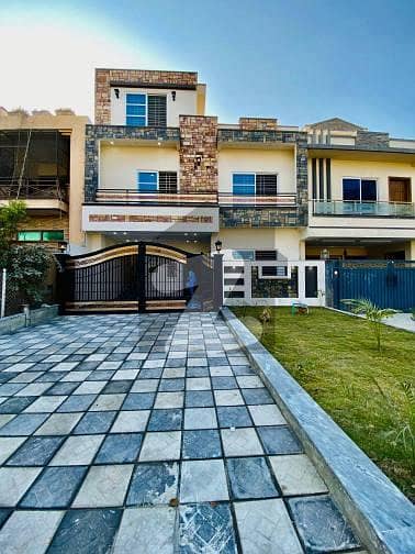 7 MARLA HOUSE FOR SALE IN G-13/3 7 MARLA HOUSE FOR SALE IN G-13/3
