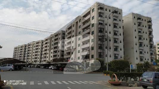 Beautiful 3-Bedrooms Apartment Flat For Rent In Askari-11 Lahore