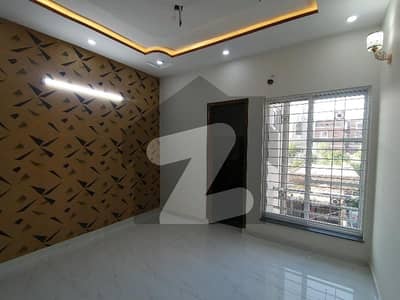 Get In Touch Now To Buy A Prime Location Upper Portion In Park View City - Topaz Block Lahore Get In Touch Now To Buy A Prime Location Upper Portion In Park View City - Topaz Block Lahore