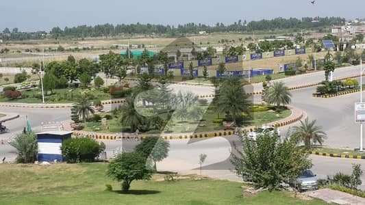 Gulberg Residencia Islamabad F Block Plot No. 83 Series Size 10 Marla Boulevard Developed Possession Demand Rs. 210 Lac Gulberg Residencia Islamabad F Block Plot No. 83 Series Size 10 Marla Boulevard Developed Possession Demand Rs. 210 Lac
