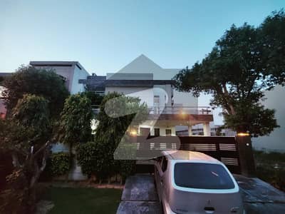 Defence 10 Marla House Ideal Location Reasonable Price
