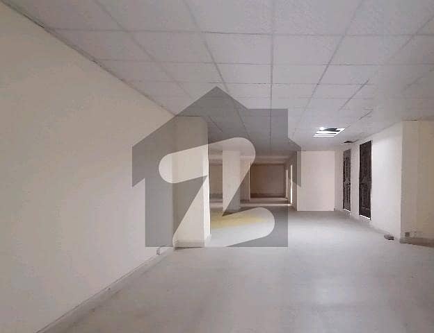 11500 Square Feet Building for rent in Gulberg 11500 Square Feet Building for rent in Gulberg