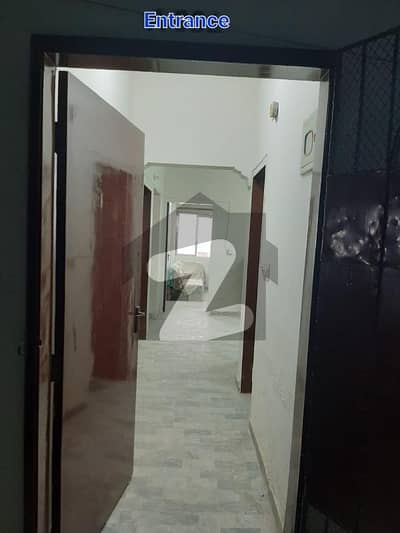 West Open 900 Square Feet Flat Is Available For sale In Scheme 33