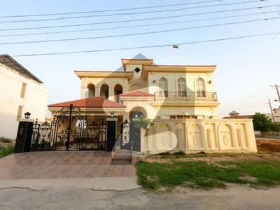 Change Your Address To LDA Avenue, LDA Avenue For A Reasonable Price Of Rs. 39000000 Change Your Address To LDA Avenue, LDA Avenue For A Reasonable Price Of Rs. 39000000