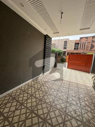 7.5 Marla Beautiful House Available For Rent Near Wapda Multan Multan For Family and Any Commercial Office 7.5 Marla Beautiful House Available For Rent Near Wapda Multan Multan For Family and Any Commercial Office