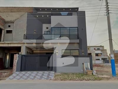 Prime Location House Of 5 Marla Is Available For rent In Buch Executive Villas, Buch Executive Villas Prime Location House Of 5 Marla Is Available For rent In Buch Executive Villas, Buch Executive Villas