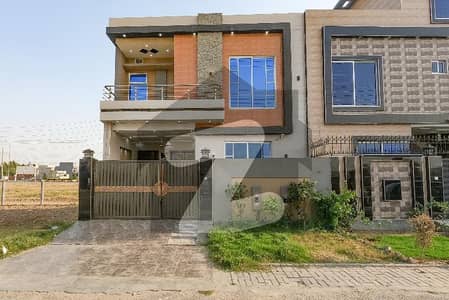 A Perfect Prime Location House Awaits You In Central Park - Block A1 Lahore A Perfect Prime Location House Awaits You In Central Park - Block A1 Lahore