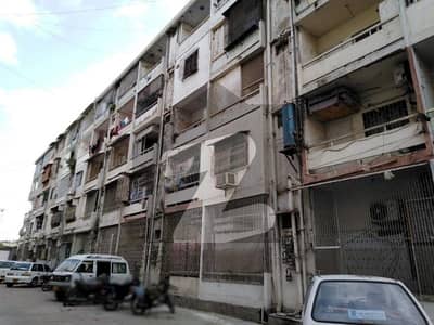 گلشنِ اقبال - بلاک 13 اے گلشنِ اقبال,گلشنِ اقبال ٹاؤن,کراچی میں 3 کمروں کا 6 مرلہ فلیٹ 1.5 کروڑ میں برائے فروخت۔ گلشنِ اقبال - بلاک 13 اے گلشنِ اقبال,گلشنِ اقبال ٹاؤن,کراچی میں 3 کمروں کا 6 مرلہ فلیٹ 1.5 کروڑ میں برائے فروخت۔