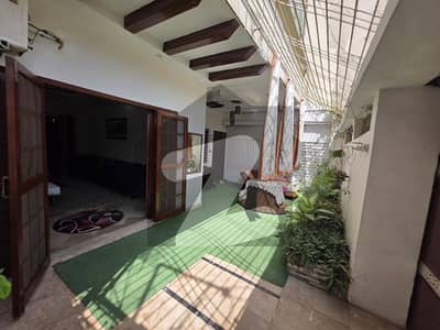 240 Sq Yard Lower Portion At Main Double Road Of Block 15