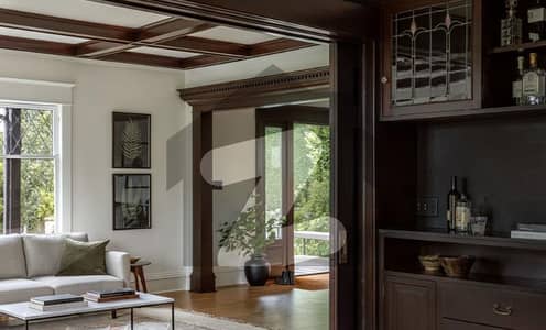 1200 Yards Bungalow Having A Big Garage And Large Open Halls On Rent For Commercial / Office Use Locate Near Karsaz And Shahrah-E-Faisal In KDA Scheme 1 Only For MNCs Looking To Set Up Their Corporate Office In Cirt Center