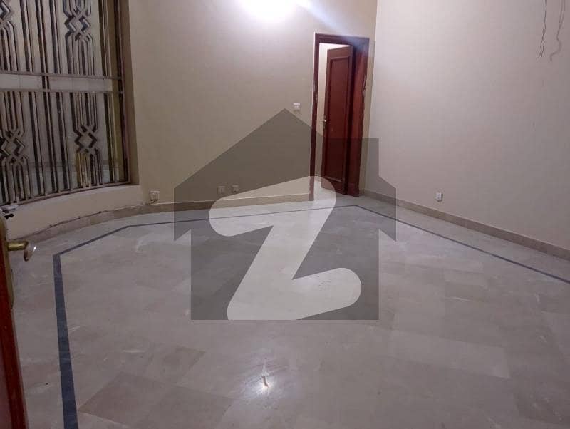 1 Kanal Upper Portion With Separate Gate 1 Kanal Upper Portion With Separate Gate