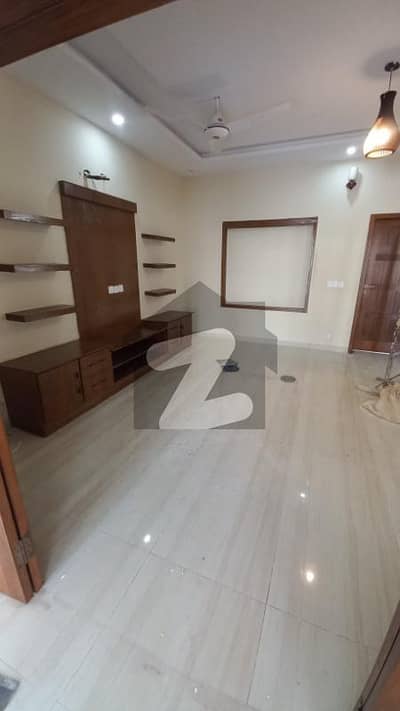 بحریہ انکلیو - سیکٹر سی 1 بحریہ انکلیو,بحریہ ٹاؤن,اسلام آباد میں 8 کمروں کا 10 مرلہ مکان 1.75 لاکھ میں کرایہ پر دستیاب ہے۔ بحریہ انکلیو - سیکٹر سی 1 بحریہ انکلیو,بحریہ ٹاؤن,اسلام آباد میں 8 کمروں کا 10 مرلہ مکان 1.75 لاکھ میں کرایہ پر دستیاب ہے۔