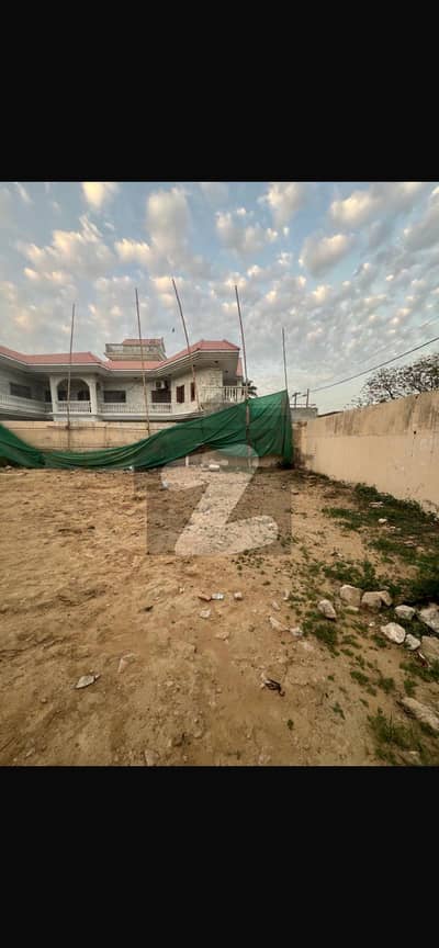 600 Yards Plot for Sale Block L, North Nazimabad.