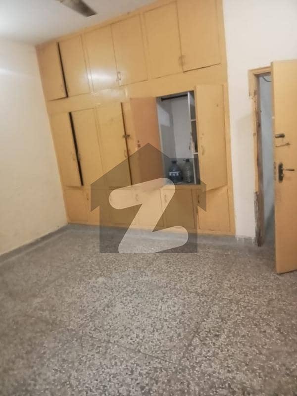 BEAUTIFUL ROOM IN G10/1 BEAUTIFUL ROOM IN G10/1