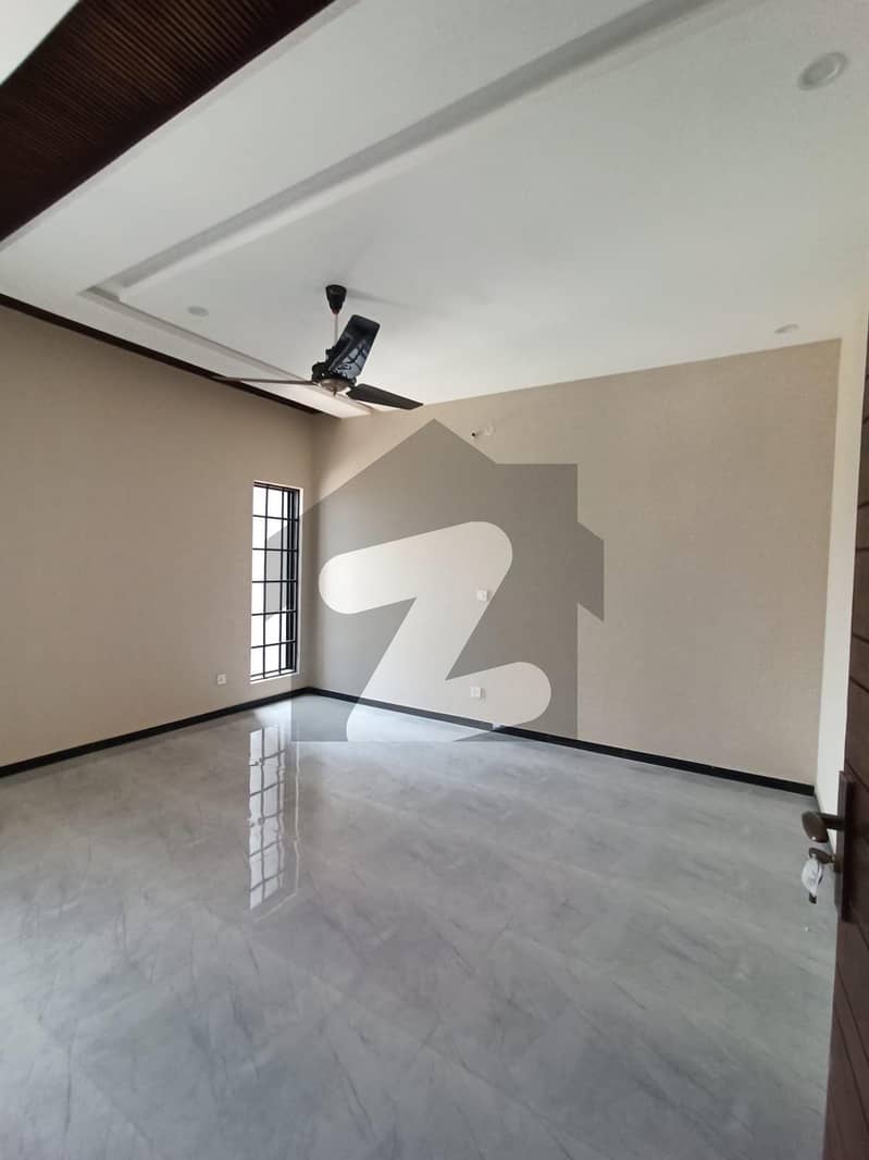 آئی ای پی انجنیئرز ٹاؤن ۔ بلاک ای 1 آئی ای پی انجنیئرز ٹاؤن ۔ سیکٹر اے,آئی ای پی انجینئرز ٹاؤن,لاہور میں 4 کمروں کا 1 کنال مکان 75.0 ہزار میں کرایہ پر دستیاب ہے۔ آئی ای پی انجنیئرز ٹاؤن ۔ بلاک ای 1 آئی ای پی انجنیئرز ٹاؤن ۔ سیکٹر اے,آئی ای پی انجینئرز ٹاؤن,لاہور میں 4 کمروں کا 1 کنال مکان 75.0 ہزار میں کرایہ پر دستیاب ہے۔