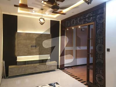 gulshan e iqbal block 5 lower portion silent commercial office reday to move 60 ft road prime location gulshan e iqbal block 5 lower portion silent commercial office reday to move 60 ft road prime location