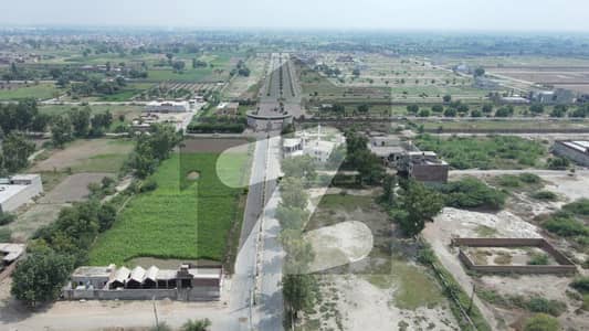 Get Your Hands On Corner Residential Plot In Faisalabad Best Area Get Your Hands On Corner Residential Plot In Faisalabad Best Area