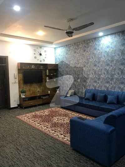 ایڈن کینال ولاز ایڈن,لاہور میں 6 کمروں کا 1 کنال مکان 9.0 کروڑ میں برائے فروخت۔