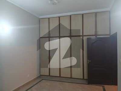 10 Marla Upper Portion For Rent In 2 Bed Room TV Lounge Kitchen With Drawing Room Garage Elec Water Gas Available Total Marble Floors 10 Marla Upper Portion For Rent In 2 Bed Room TV Lounge Kitchen With Drawing Room Garage Elec Water Gas Available Total Marble Floors