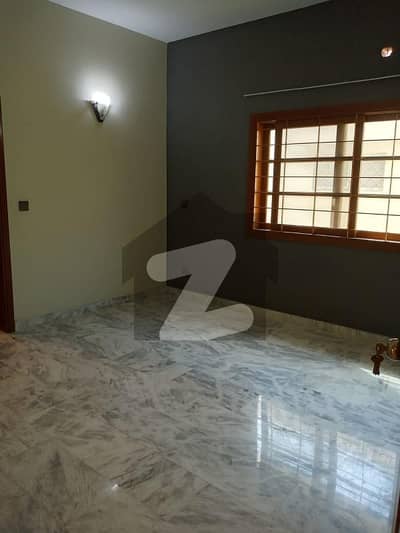 ڈی ایچ اے فیز 6 ڈی ایچ اے ڈیفینس,کراچی میں 5 کمروں کا 1 کنال مکان 3.9 لاکھ میں کرایہ پر دستیاب ہے۔