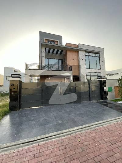 بحریہ ٹاؤن جاسمین بلاک بحریہ ٹاؤن سیکٹر سی,بحریہ ٹاؤن,لاہور میں 5 کمروں کا 10 مرلہ مکان 1.3 لاکھ میں کرایہ پر دستیاب ہے۔ بحریہ ٹاؤن جاسمین بلاک بحریہ ٹاؤن سیکٹر سی,بحریہ ٹاؤن,لاہور میں 5 کمروں کا 10 مرلہ مکان 1.3 لاکھ میں کرایہ پر دستیاب ہے۔