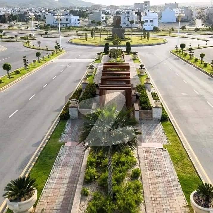 10 Marla Developed Plot Near Park & Mosque Secure Environment 10 Marla Developed Plot Near Park & Mosque Secure Environment