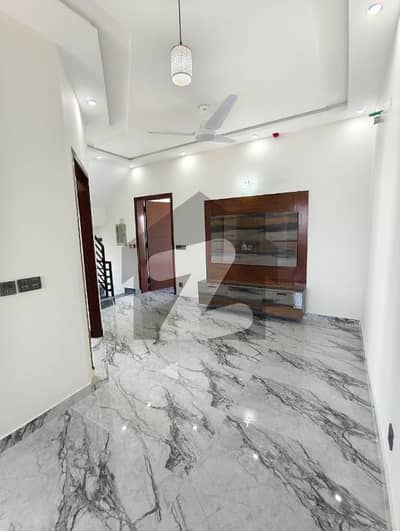 DHA RAHBAR SEC#02 LIKE BRAND NEW UPPER PORTION FOR RENT WITH GAS MARLA#05 DHA RAHBAR SEC#02 LIKE BRAND NEW UPPER PORTION FOR RENT WITH GAS MARLA#05