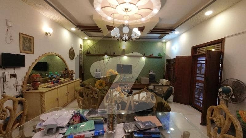 گلشنِ اقبال - بلاک 5 گلشنِ اقبال,گلشنِ اقبال ٹاؤن,کراچی میں 3 کمروں کا 10 مرلہ زیریں پورشن 4.0 کروڑ میں برائے فروخت۔ گلشنِ اقبال - بلاک 5 گلشنِ اقبال,گلشنِ اقبال ٹاؤن,کراچی میں 3 کمروں کا 10 مرلہ زیریں پورشن 4.0 کروڑ میں برائے فروخت۔