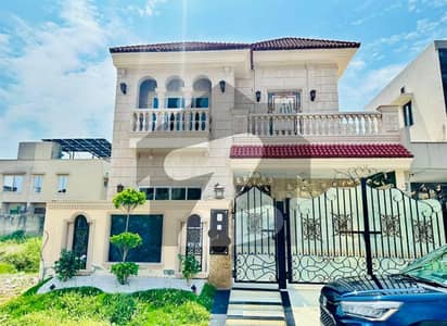 Paragon City House For Sale Sized 10 Marla