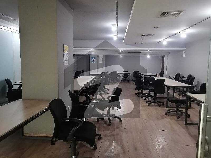 1200 Sqft Office Space Available for Rent 1200 Sqft Office Space Available for Rent