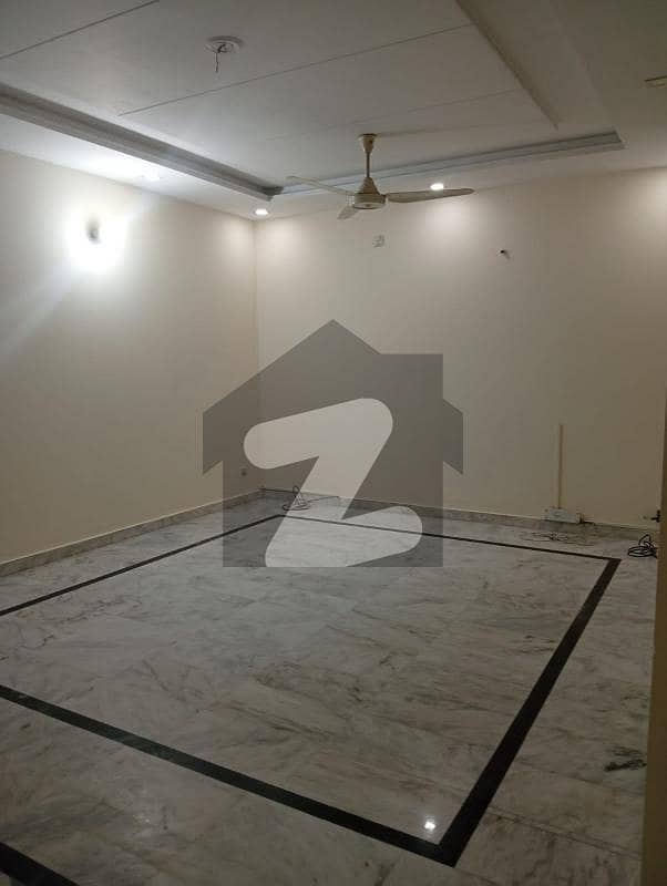 جی ۔ 15 اسلام آباد میں 3 کمروں کا 12 مرلہ زیریں پورشن 85.0 ہزار میں کرایہ پر دستیاب ہے۔ جی ۔ 15 اسلام آباد میں 3 کمروں کا 12 مرلہ زیریں پورشن 85.0 ہزار میں کرایہ پر دستیاب ہے۔