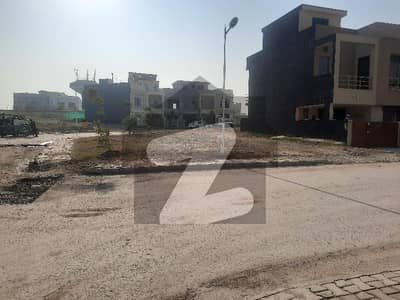 8 Marla Corner Plot Available For Sale In Sector M, Phase 8, Bahria Town 8 Marla Corner Plot Available For Sale In Sector M, Phase 8, Bahria Town