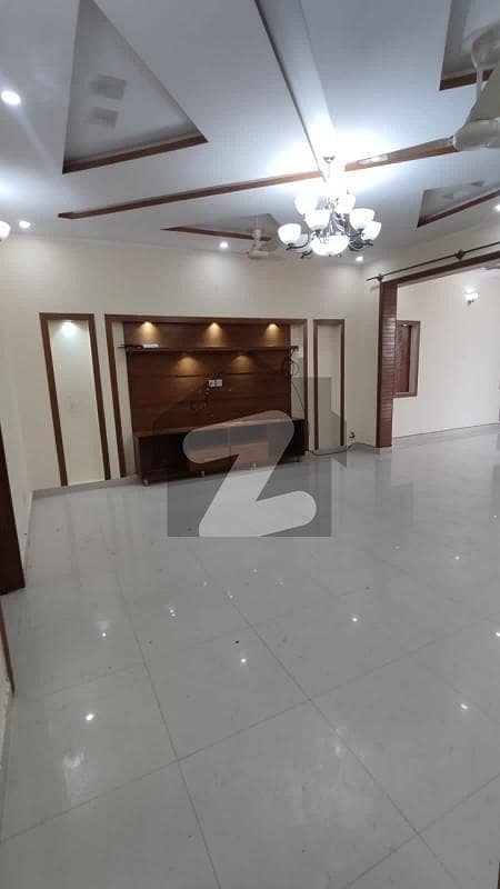 37x70 Upper Portion Available For Rent In G13/1