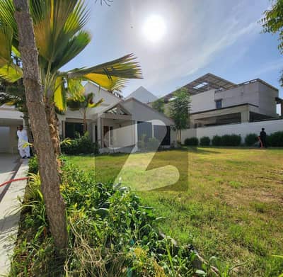 1150 Sq. Yds. Well-Maintained Luxurious Bungalow For Sale At Khayaban-E-Shamsheer, DHA Phase 5 1150 Sq. Yds. Well-Maintained Luxurious Bungalow For Sale At Khayaban-E-Shamsheer, DHA Phase 5