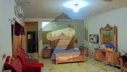لال پل مغلپورہ,لاہور میں 11 مرلہ عمارت 8.5 کروڑ میں برائے فروخت۔