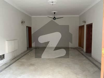 Premium 1000 Square Yards House Is Available For Rent In G-6