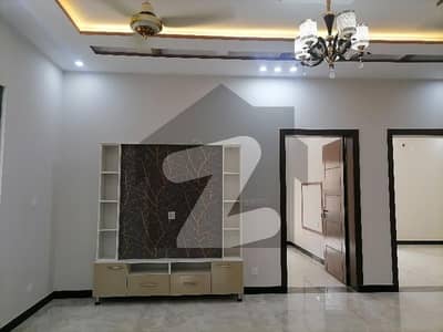 گلبرگ ریزیڈنشیا - بلاک ایل گلبرگ ریزیڈنشیا,گلبرگ,اسلام آباد میں 4 کمروں کا 7 مرلہ مکان 3.5 کروڑ میں برائے فروخت۔ گلبرگ ریزیڈنشیا - بلاک ایل گلبرگ ریزیڈنشیا,گلبرگ,اسلام آباد میں 4 کمروں کا 7 مرلہ مکان 3.5 کروڑ میں برائے فروخت۔