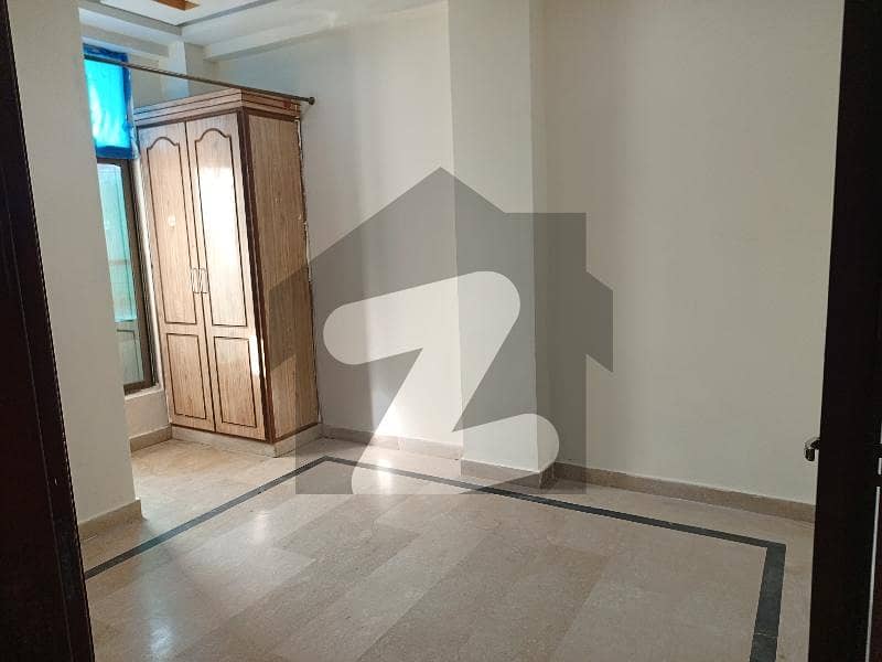 Flat Available For Rent Flat Available For Rent
