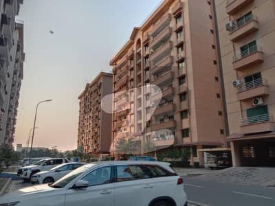 This Apartment Is Located Next To Park And Kids Play Area, Market , Mosque And Other Amenities. This Apartment Is Located Next To Park And Kids Play Area, Market , Mosque And Other Amenities.