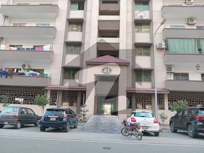 This Apartment Is Located Next To Park And Kids Play Area, Market , Mosque And Other Amenities. This Apartment Is Located Next To Park And Kids Play Area, Market , Mosque And Other Amenities.