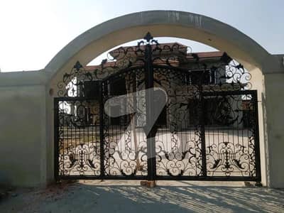4 Kanal Brand New Luxurious Farmhouse In A High-Status Gated Community, Bedian Road Lahore Cantt 4 Kanal Brand New Luxurious Farmhouse In A High-Status Gated Community, Bedian Road Lahore Cantt