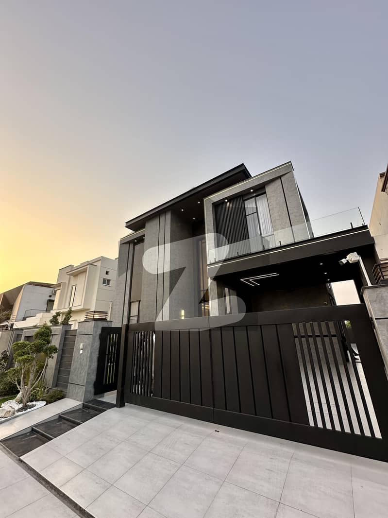 1 Kanal Modern Design Villa Fully Furnished Near Park At Prime Location 1 Kanal Modern Design Villa Fully Furnished Near Park At Prime Location