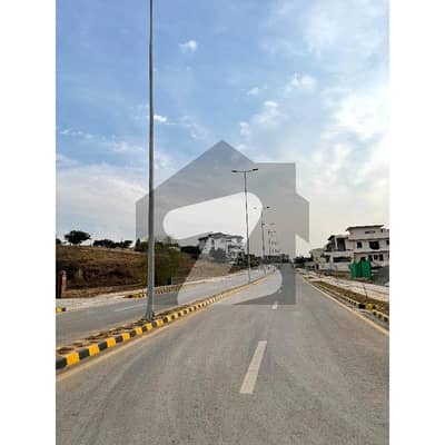 ڈی ایچ اے فیز 5 - سیکٹر بی ڈی ایچ اے ڈیفینس فیز 5,ڈی ایچ اے ڈیفینس,اسلام آباد میں 1 کنال رہائشی پلاٹ 3.6 کروڑ میں برائے فروخت۔ ڈی ایچ اے فیز 5 - سیکٹر بی ڈی ایچ اے ڈیفینس فیز 5,ڈی ایچ اے ڈیفینس,اسلام آباد میں 1 کنال رہائشی پلاٹ 3.6 کروڑ میں برائے فروخت۔