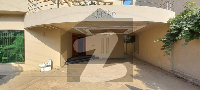 بینکرز کوآپریٹو ہاؤسنگ سوسائٹی لاہور میں 5 کمروں کا 1 کنال مکان 1.7 لاکھ میں کرایہ پر دستیاب ہے۔ بینکرز کوآپریٹو ہاؤسنگ سوسائٹی لاہور میں 5 کمروں کا 1 کنال مکان 1.7 لاکھ میں کرایہ پر دستیاب ہے۔