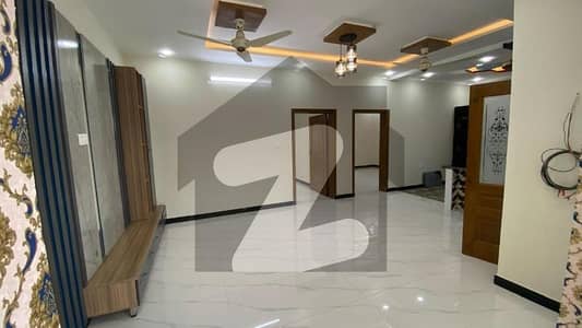 جناح گارڈنز ایف ای سی ایچ ایس,اسلام آباد میں 4 کمروں کا 7 مرلہ مکان 3.3 کروڑ میں برائے فروخت۔